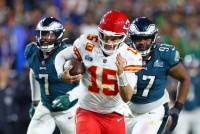 Heroic Mahomes leads Chiefs to Super Bowl win over Eagles